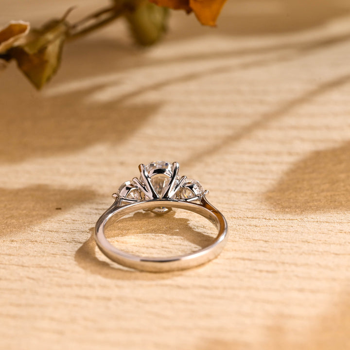 2.0ct-3.0ct Oval Cut Lab Grown Diamond Three Stone Engagement Ring