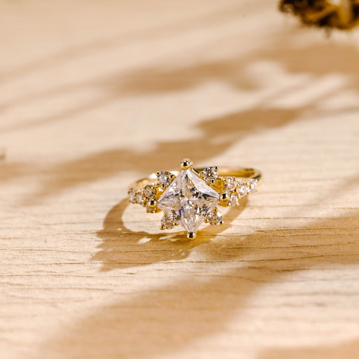1.50ct-2.50ct Princess Cut Lab Grown Diamond Cluster Engagement Ring