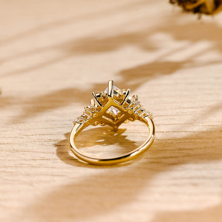 1.50ct-2.50ct Princess Cut Lab Grown Diamond Cluster Engagement Ring