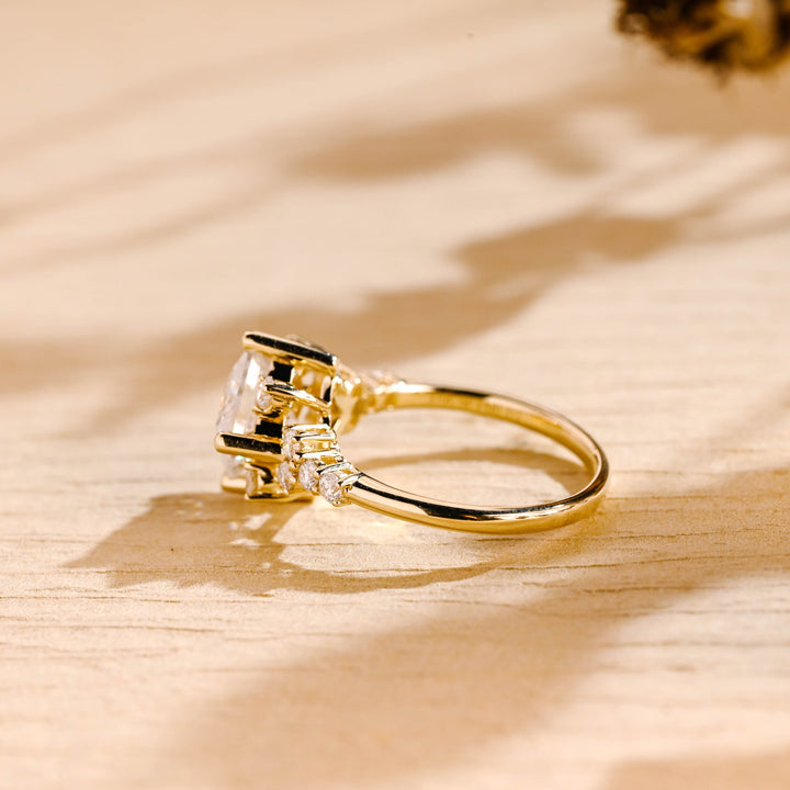 1.50ct-2.50ct Princess Cut Lab Grown Diamond Cluster Engagement Ring