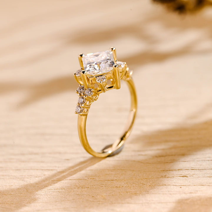 1.50ct-2.50ct Princess Cut Lab Grown Diamond Cluster Engagement Ring