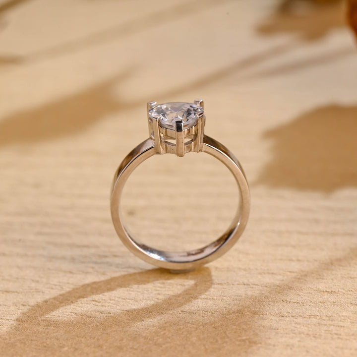 1.0ct-2.0ct Heart Cut Lab Grown Diamond Solitaire Engagement Ring