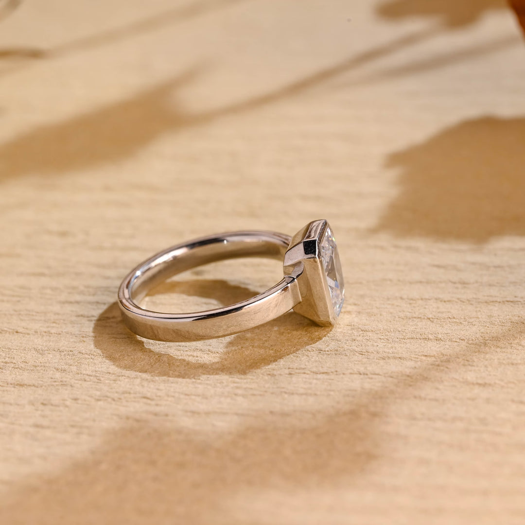 1.50ct-2.50ct Bezel Set Radiant Cut Lab Grown Diamond Engagement Ring