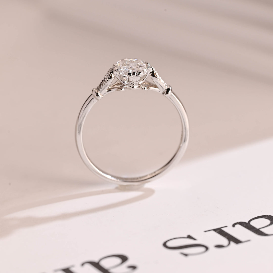 1.0ct-2.0ct Elongated Cushion Cut Lab Grown Diamond Vintage Engagement Ring