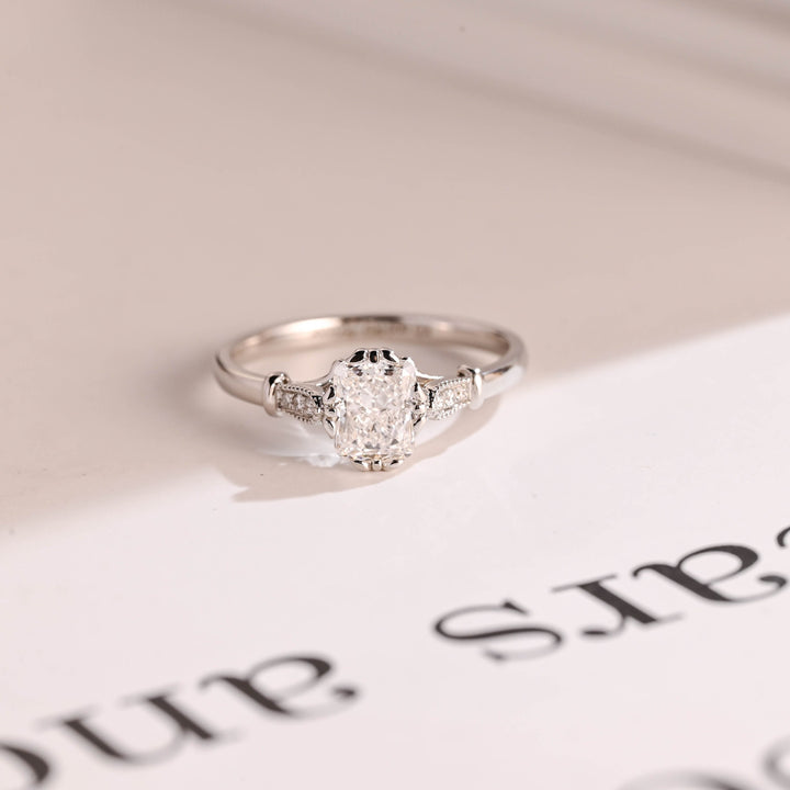 1.0ct-2.0ct Elongated Cushion Cut Lab Grown Diamond Vintage Engagement Ring