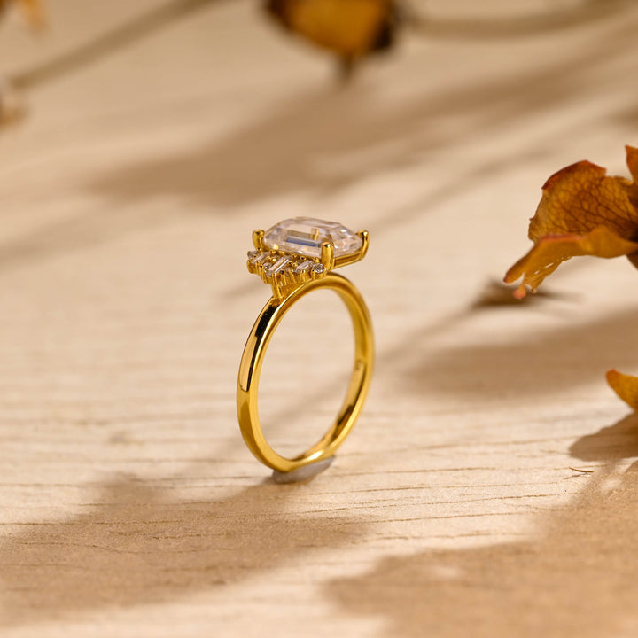 1.50ct-2.50ct Emerald Cut Lab Grown Diamond Cluster Engagement Ring
