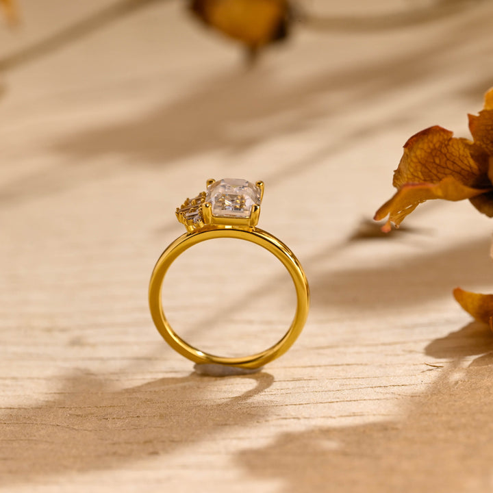 1.50ct-2.50ct Emerald Cut Lab Grown Diamond Cluster Engagement Ring