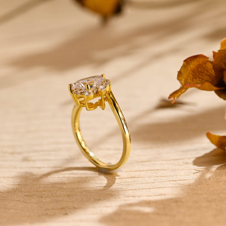 1.50ct-2.50ct Heart Cut Lab Grown Diamond Cluster Engagement Ring