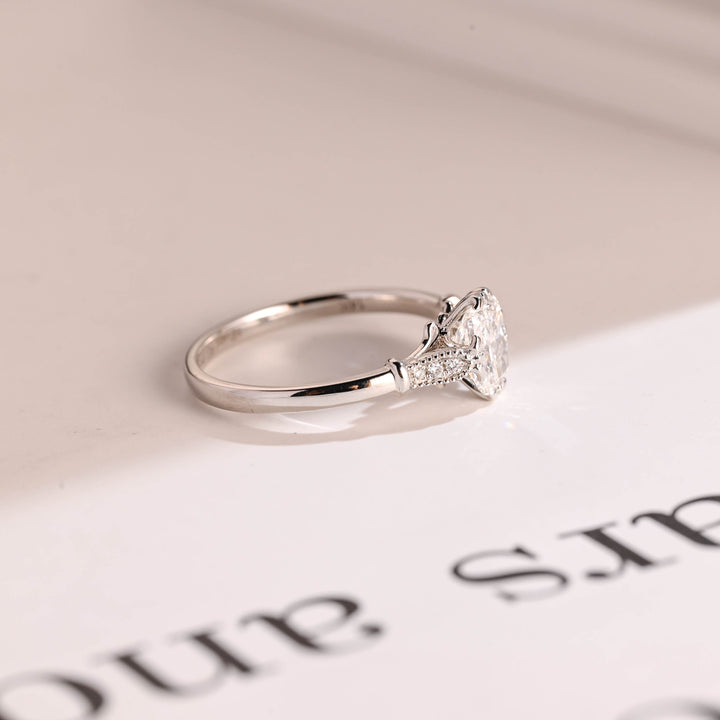 1.0ct-2.0ct Elongated Cushion Cut Lab Grown Diamond Vintage Engagement Ring