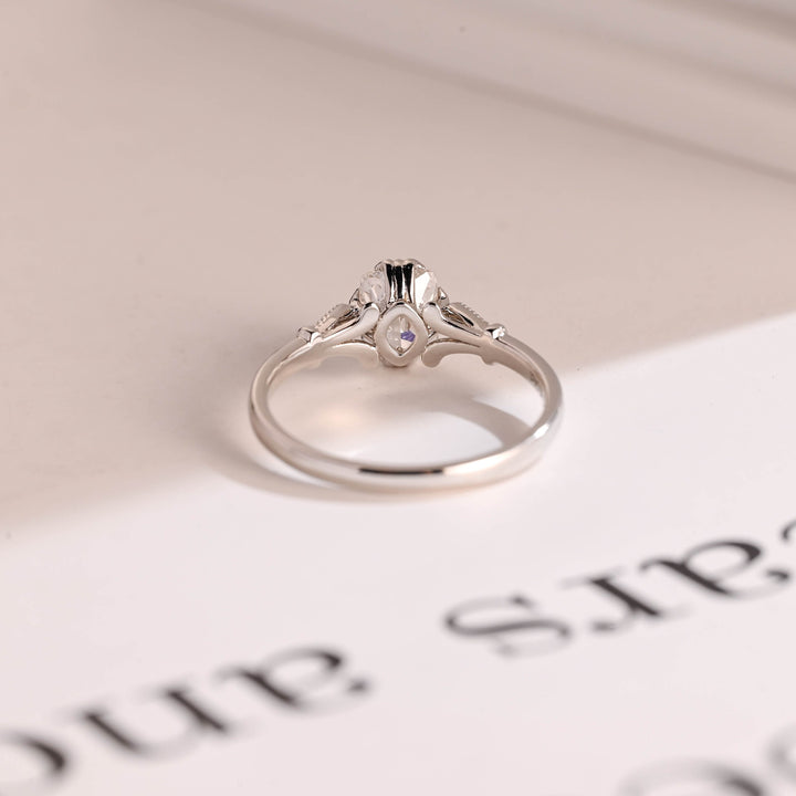 1.0ct-2.0ct Elongated Cushion Cut Lab Grown Diamond Vintage Engagement Ring
