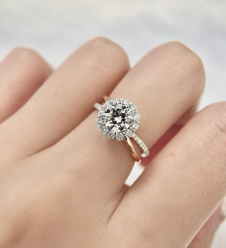 1.0ct-2.0ct Round Cut Lab Grown Halo Diamond Engagement Ring