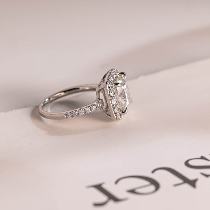 1.0ct-2.0ct Cushion Cut Lab Grown Diamond Halo Engagement Ring