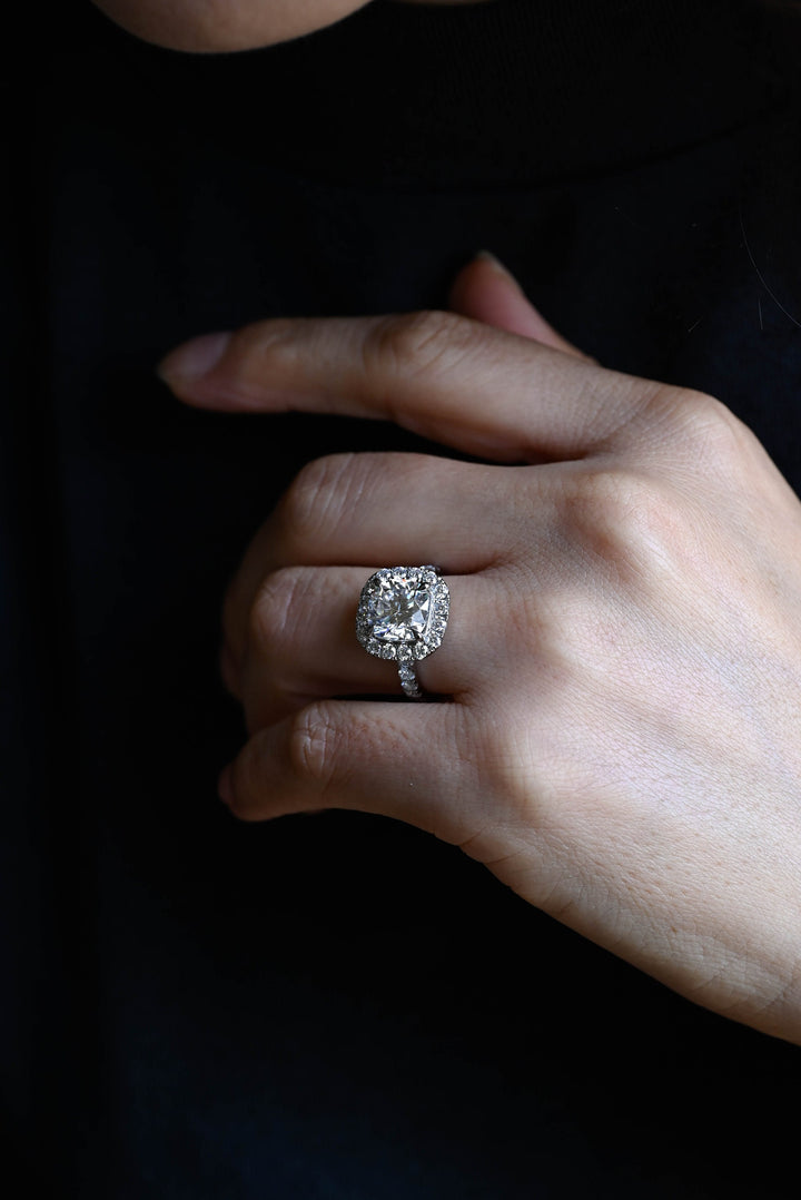 1.0ct-2.0ct Cushion Cut Lab Grown Diamond Halo Engagement Ring