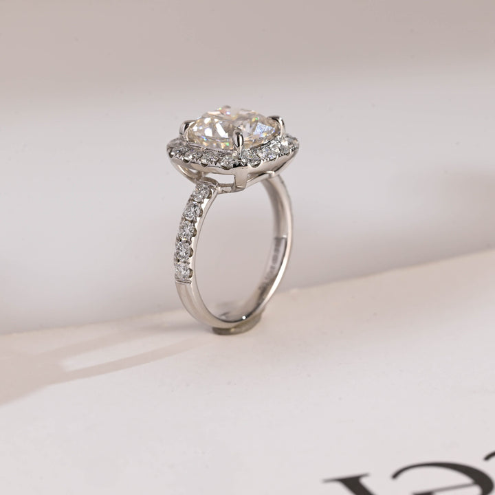1.0ct-2.0ct Cushion Cut Lab Grown Diamond Halo Engagement Ring