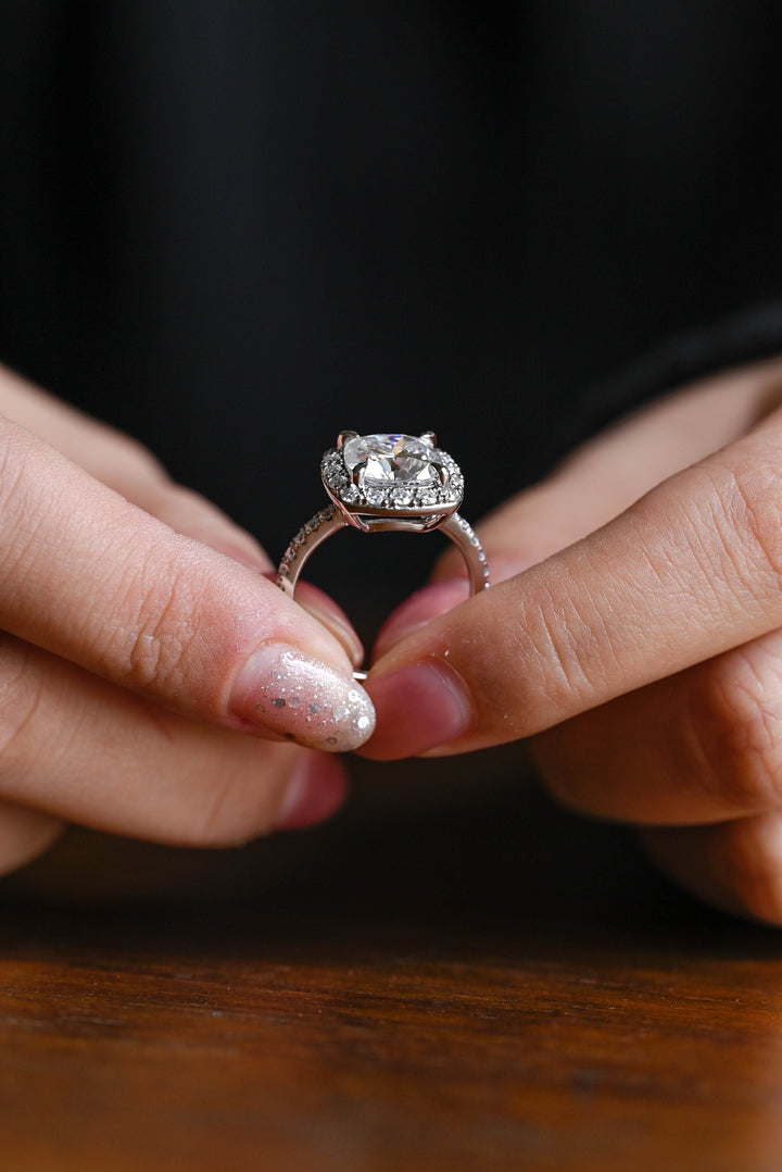 1.0ct-2.0ct Cushion Cut Lab Grown Diamond Halo Engagement Ring
