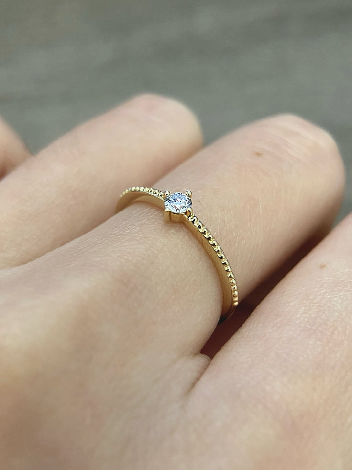 1.0ct-2.0ct Round Cut Lab Grown Diamond Vintage Solitaire Engagement Ring