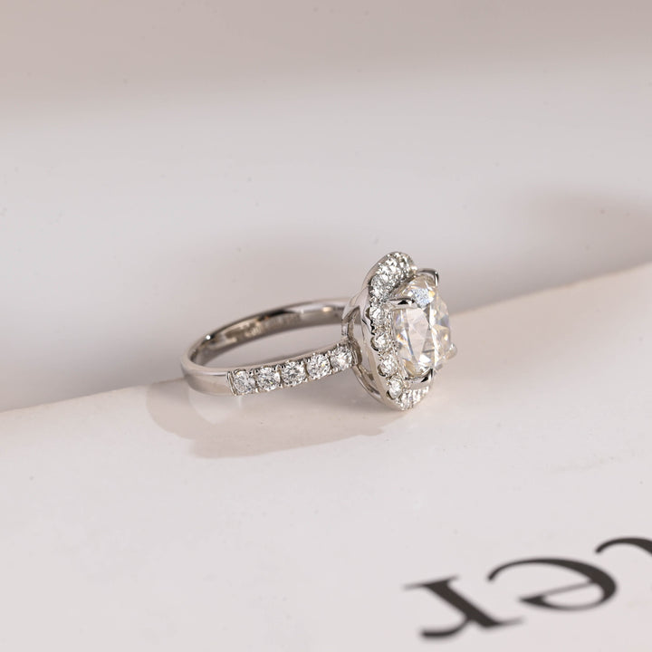 1.0ct-2.0ct Cushion Cut Lab Grown Diamond Halo Engagement Ring