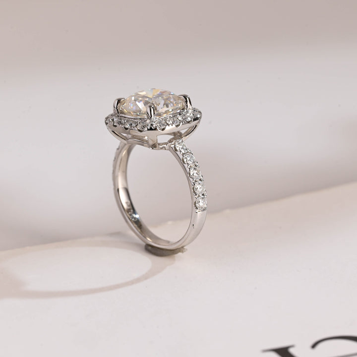 1.0ct-2.0ct Cushion Cut Lab Grown Diamond Halo Engagement Ring