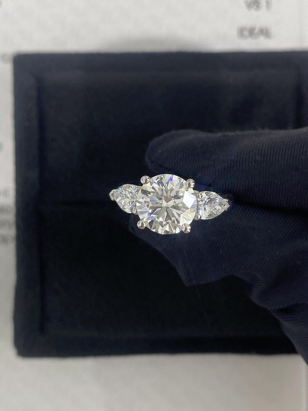 1.50ct-2.50ct Round Cut Lab Grown Three Stone Diamond Engagement Ring