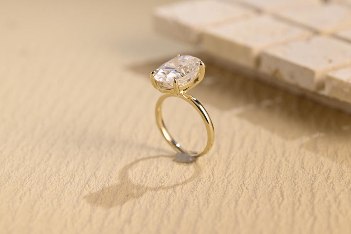 3.0ct-4.0ct Oval Cut Lab Grown Diamond Solitaire Engagement Ring