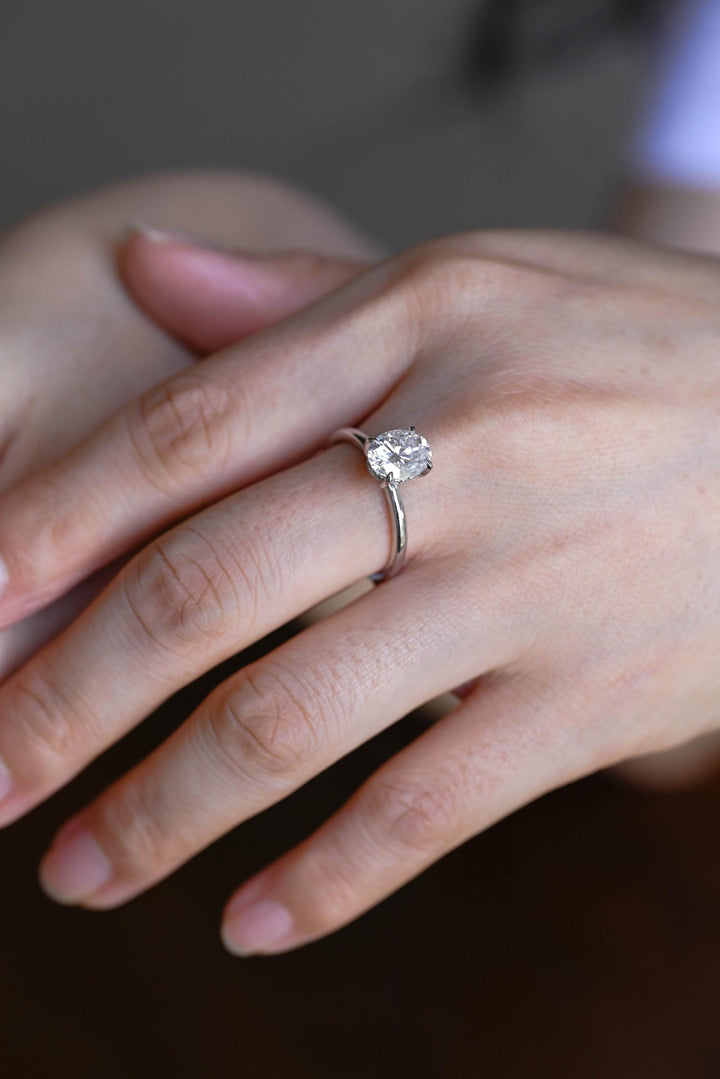 1.50ct-2.50ct Oval Cut Lab Grown Diamond Hidden Halo Engagement Ring
