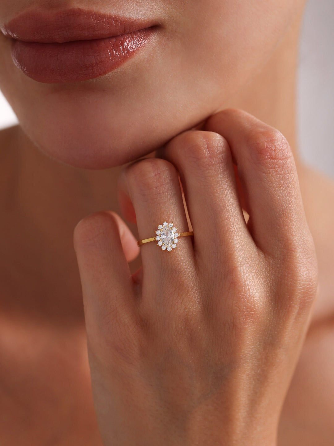1.0ct-2.0ct Oval Cut Lab Grown Diamond Floral Halo Engagement Ring