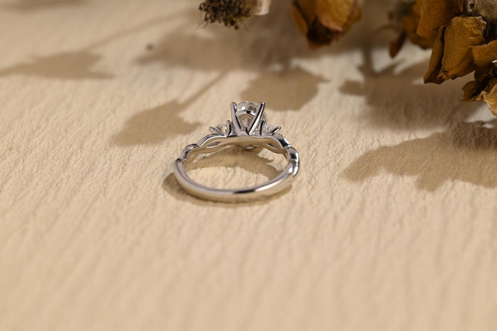 1.0ct-2.0ct Oval Cut Lab Grown Diamond Three Stone Engagement Ring