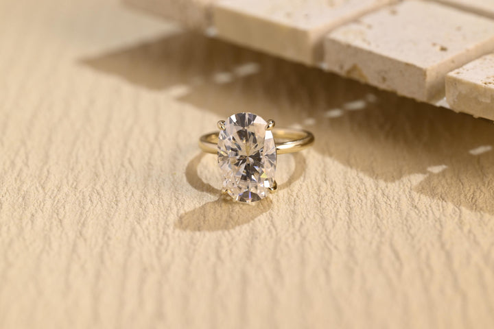 3.0ct-4.0ct Oval Cut Lab Grown Diamond Solitaire Engagement Ring