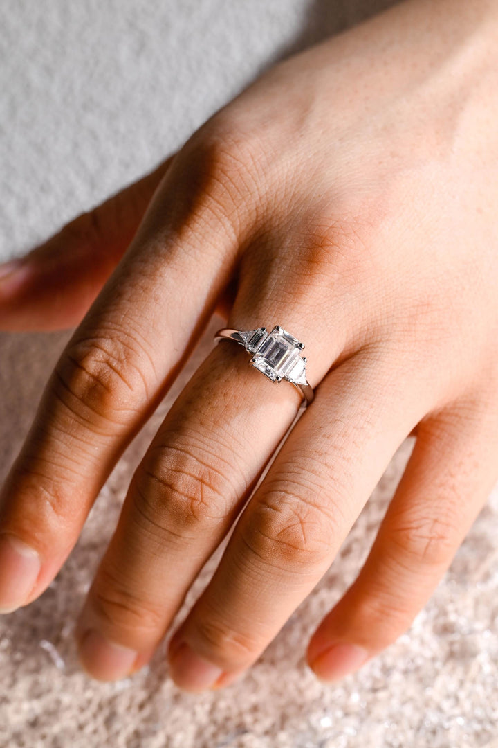 1.50ct-2.50ct Emerald Cut Lab Grown Diamond Cluster Engagement Ring