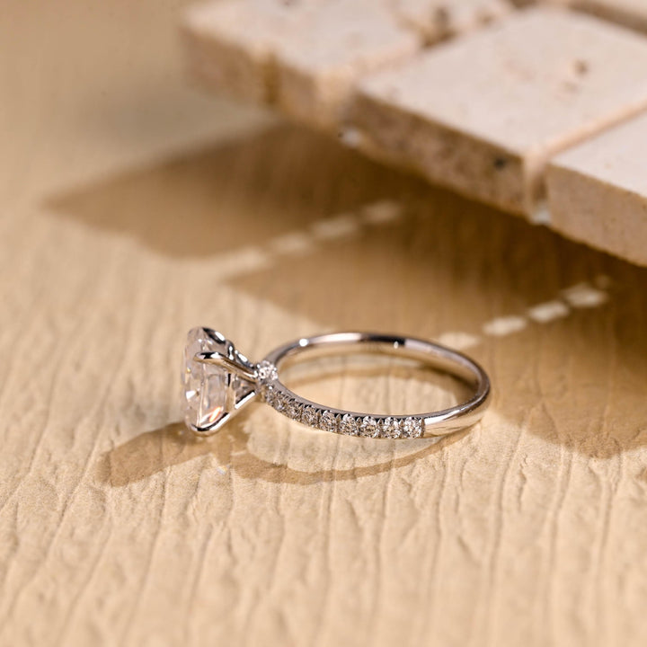 1.50ct-2.50ct Oval Cut Lab Grown Diamond Pave Engagement Ring