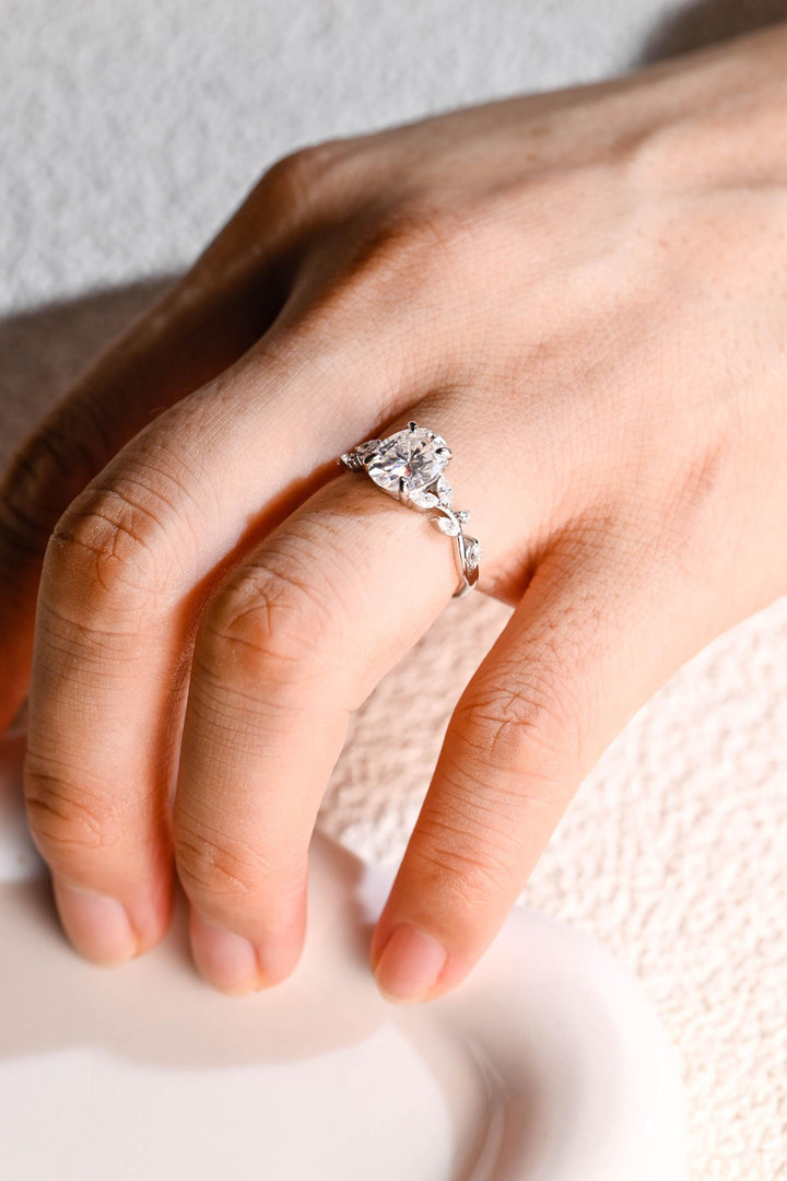 1.50ct-2.50ct Oval Cut Lab Grown Diamond Unique Twig Engagement Ring