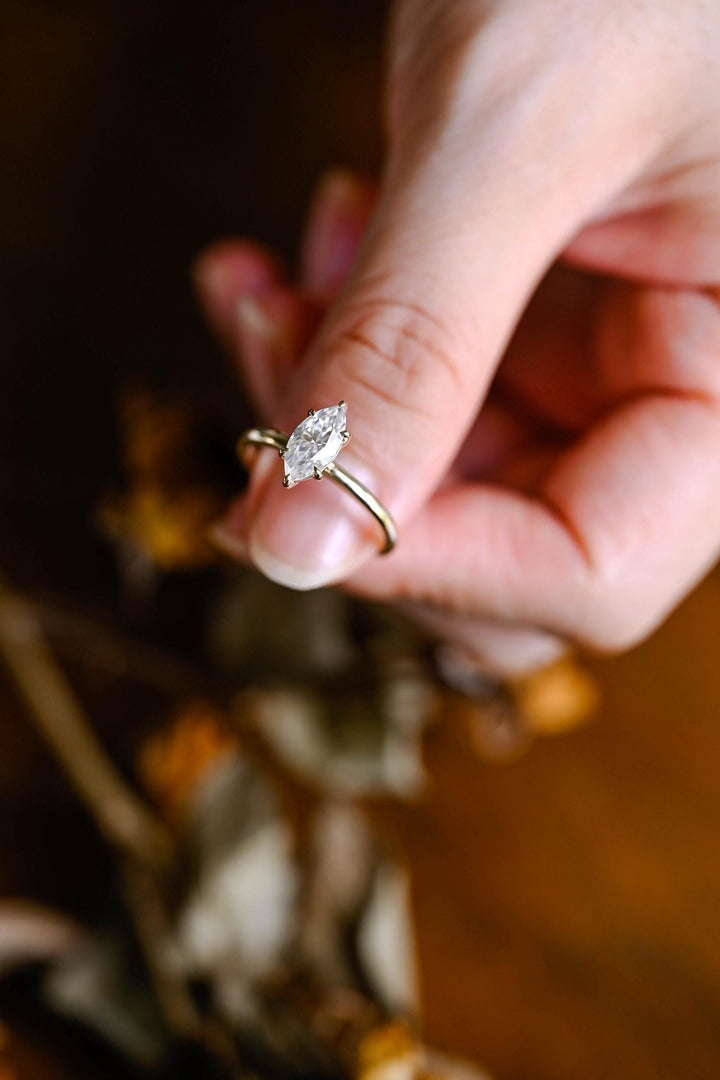 1.50ct-2.50ct Marquise Cut Lab Grown Diamond Solitaire Engagement Ring