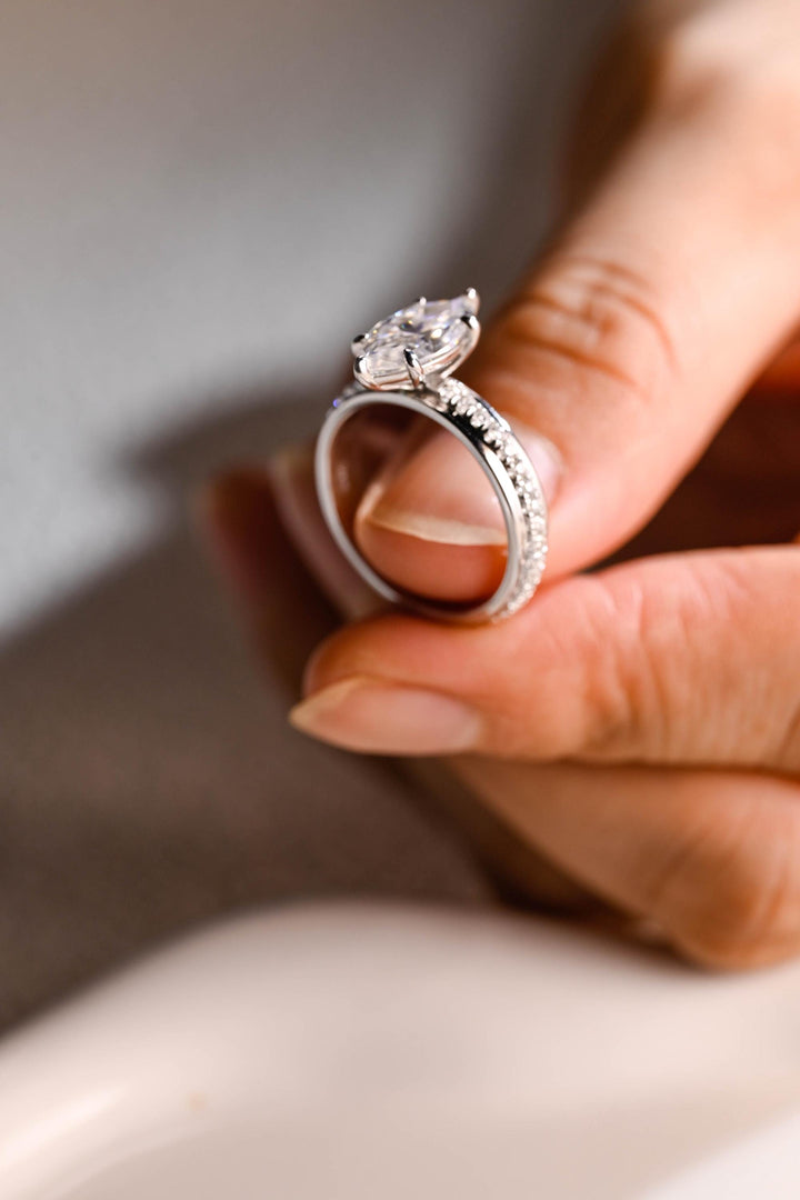 1.0ct-2.0ct Marquise Cut Lab Grown Diamond Thick Engagement Ring