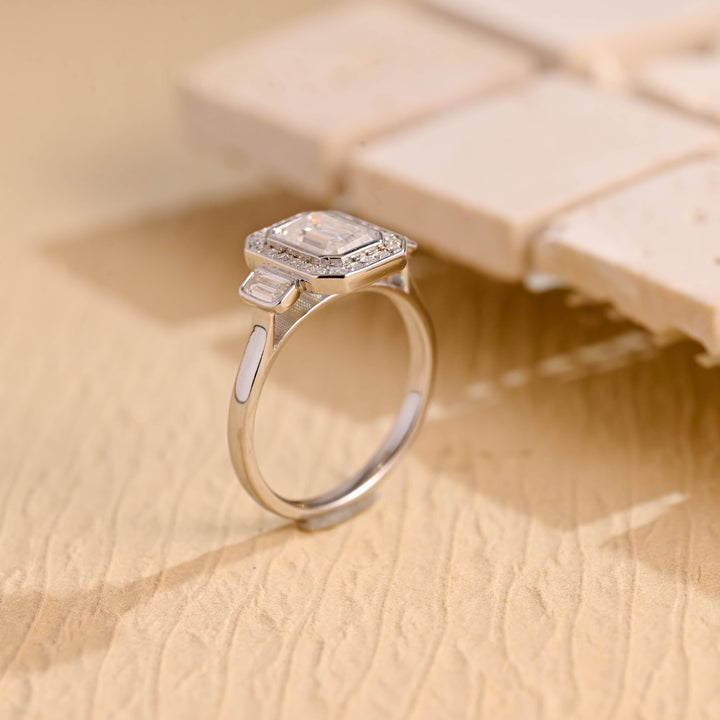 1.0ct-2.0ct Emerald Cut Lab Grown Diamond Unique Halo Engagement Ring