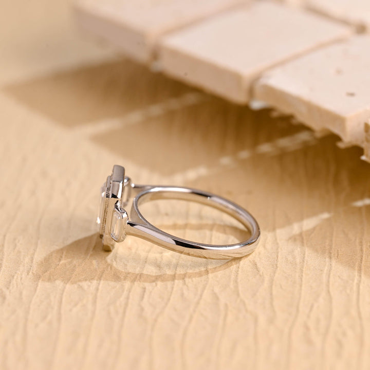 1.0ct-2.0ct Emerald Cut Lab Grown Diamond Unique Halo Engagement Ring