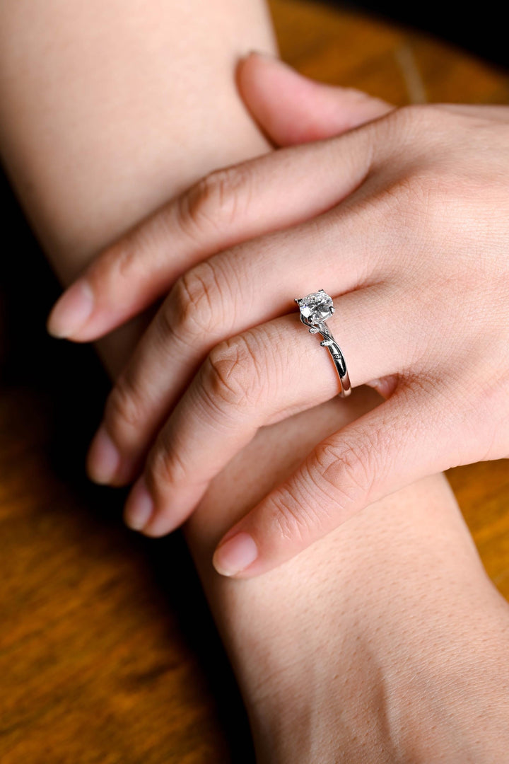 2.0ct-3.0ct Round Cut Lab Grown Diamond Vintage Twig Engagement Ring