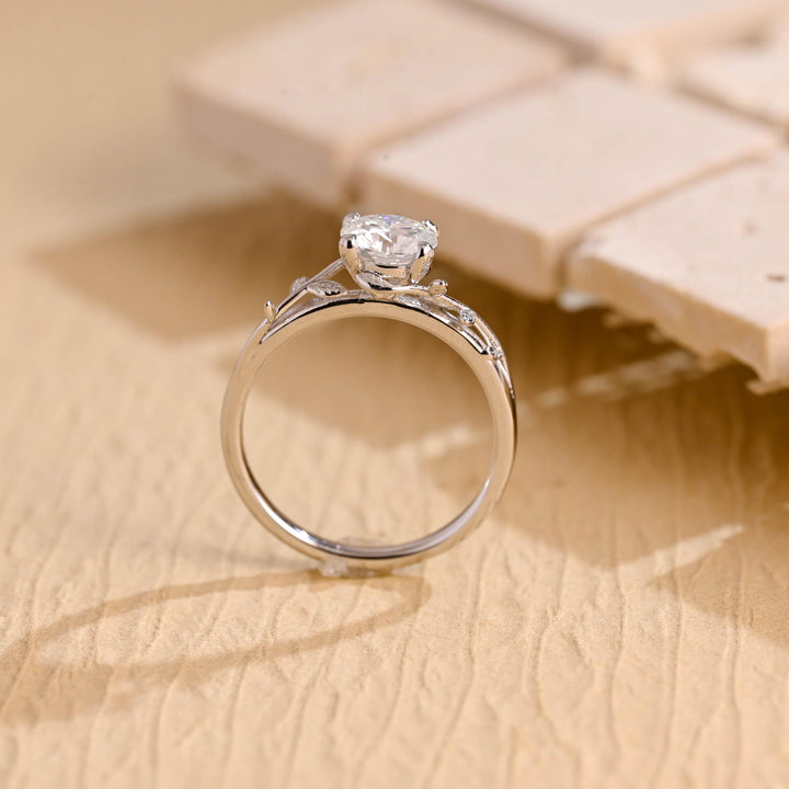 2.0ct-3.0ct Round Cut Lab Grown Diamond Vintage Twig Engagement Ring