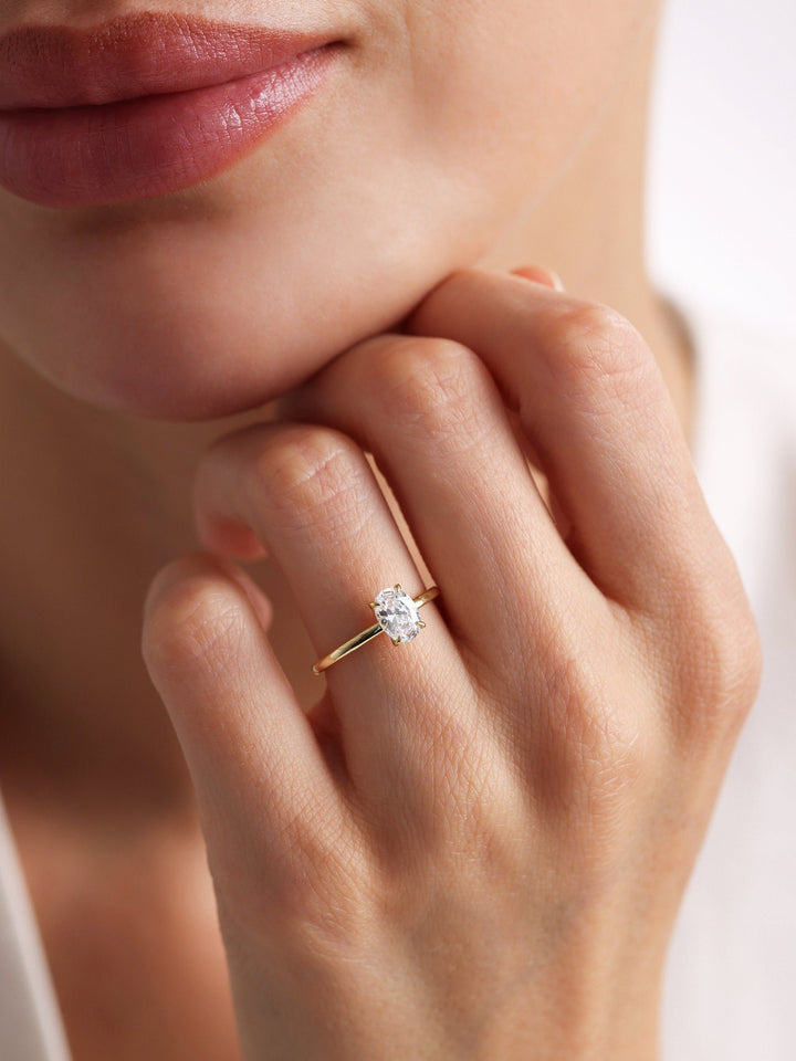 1.0ct-2.0ct Oval Cut Lab Grown Diamond Solitaire Engagement Ring