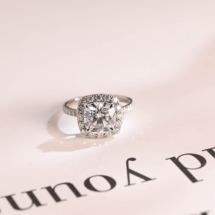 1.50ct-2.50ct Cushion Cut Lab Grown Diamond Halo Engagement Ring