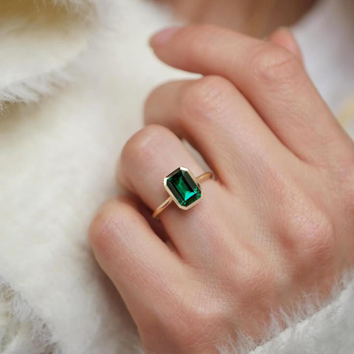 2.0CT Green Emerald Lab Grown Diamond Engagement Ring