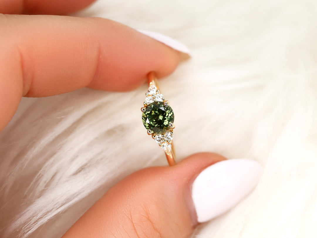 1.0CT Green Round Cut Lab Grown Diamond Cluster Engagement Ring