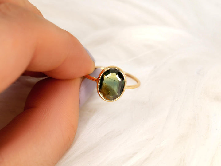 2.0CT Green Oval Cut Lab Grown Bezel Set Engagement Ring