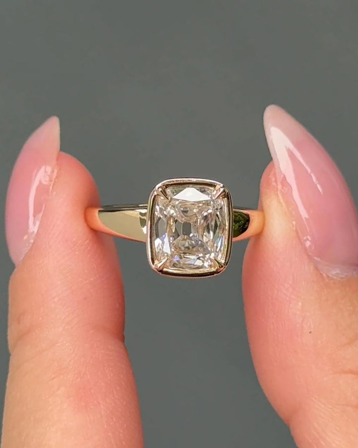 2.0CT Old Mine Cushion Lab Grown E/VS1 Diamond Bezel Engagement Ring