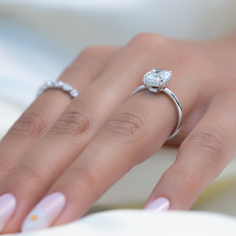 Luxury engagement ring, Discount engagement ring, Designer engagement ring, Traditional engagement ring, Contemporary engagement ring, Minimalist engagement ring