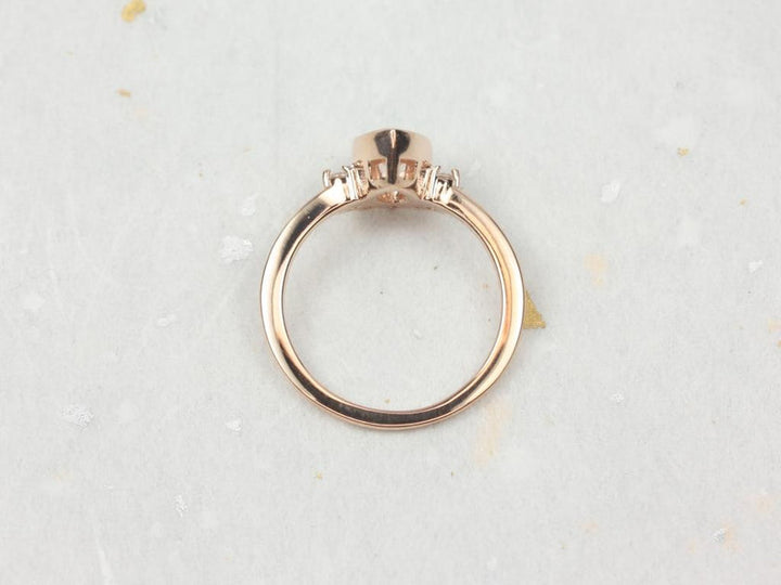pear cut pink sapphire ring
pear diamond engagement ring 
