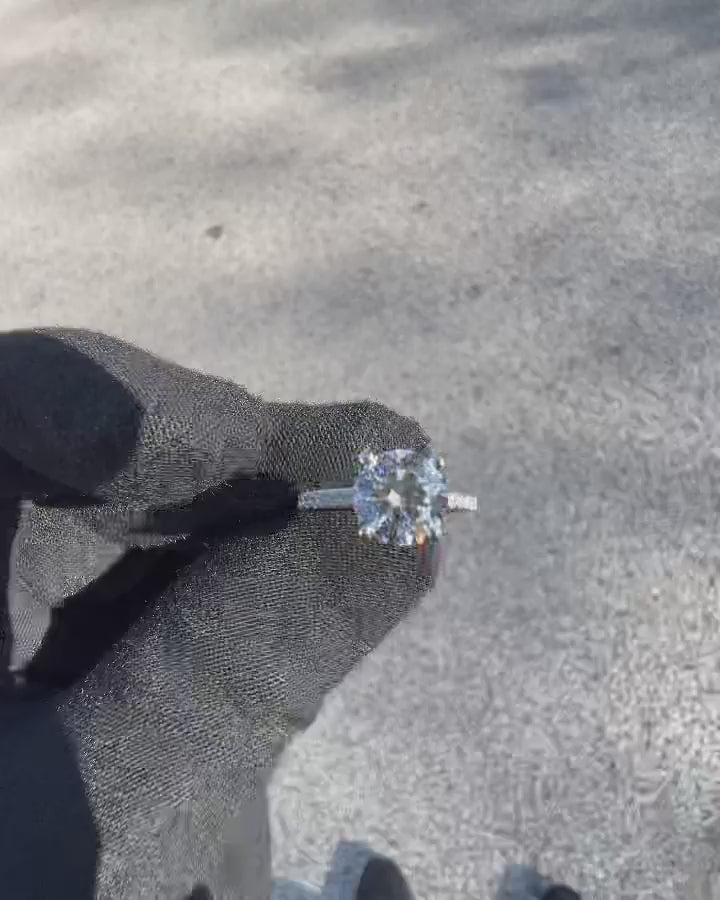 1.50ct-2.50ct Round Cut Pave Lab Grown Diamond Engagement Ring