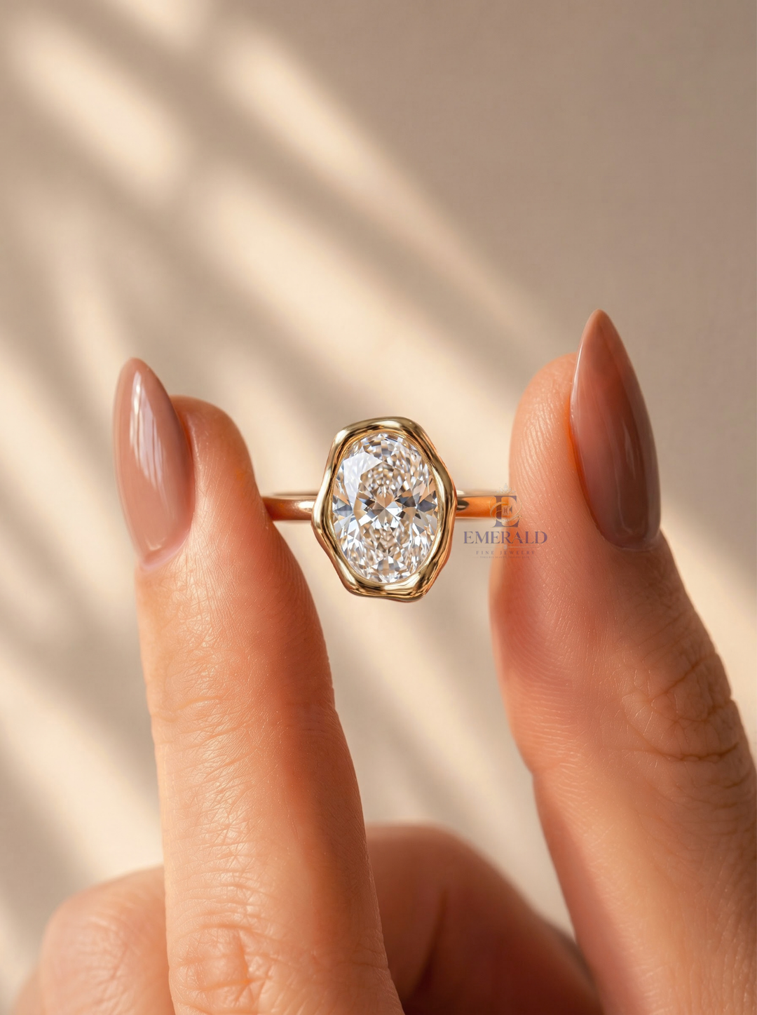 1.0-3.0 CT Oval Lab Grown Diamond Sculpted Bezel Engagement Ring