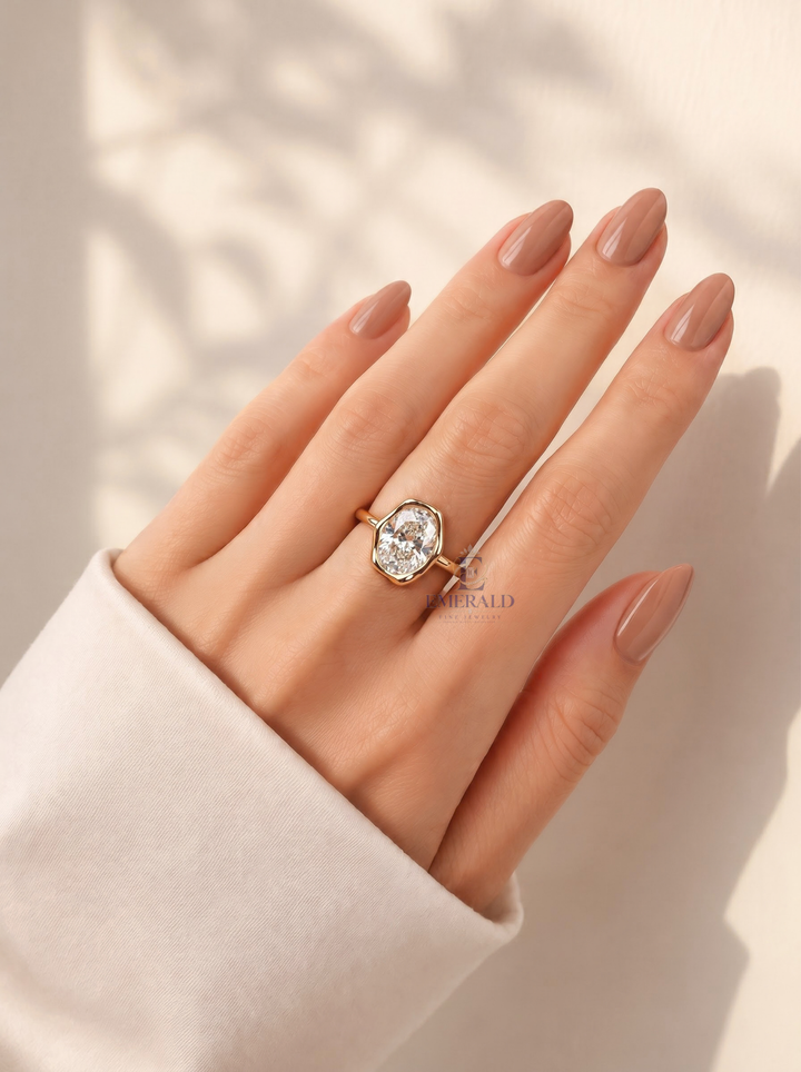 1.0-3.0 CT Oval Lab Grown Diamond Sculpted Bezel Engagement Ring