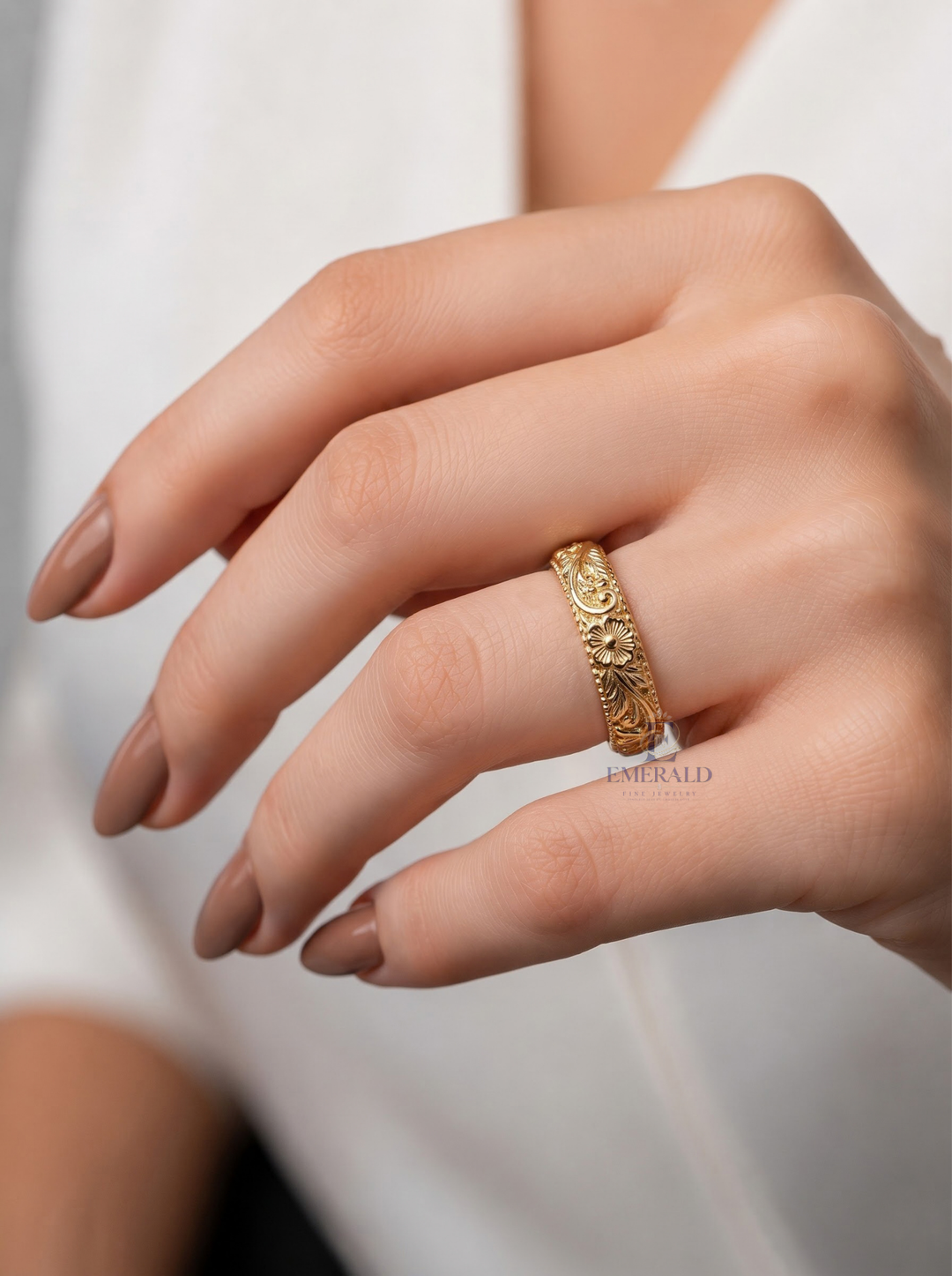 Vintage Floral Engraved Milgrain Gold Wedding Anniversary Band