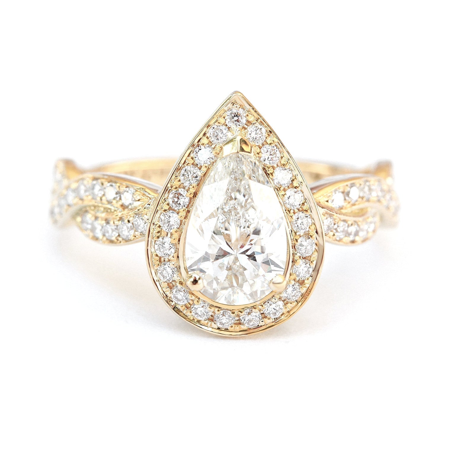 1-01ct-pear-f-vs1-diamond-halo-pave-engagement-ring